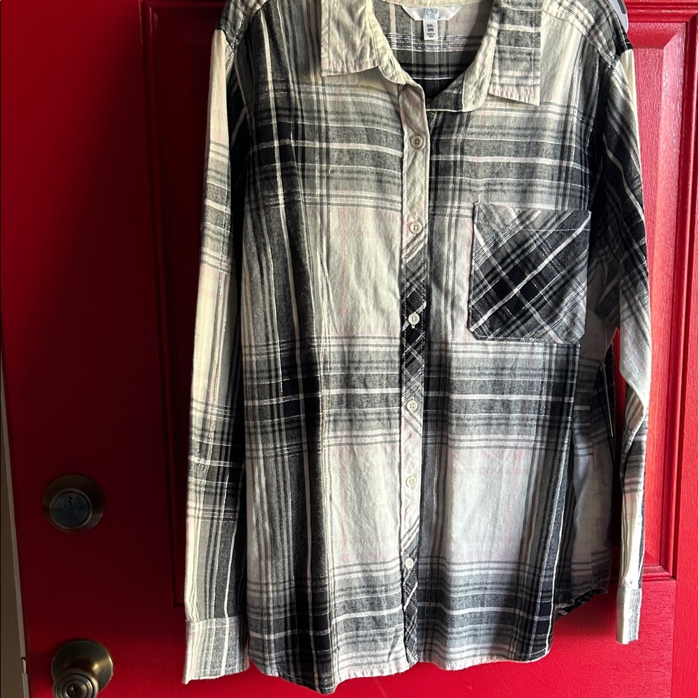 Time and Tru Gray and White Plaid Shirt